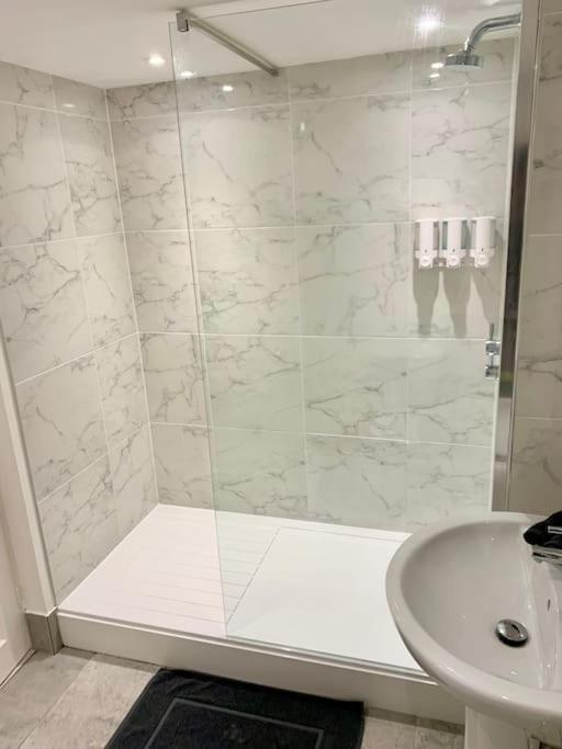 Modern, Period Property With Parking - Located Near Uni, Hospital & Town Centre Reading Exteriér fotografie